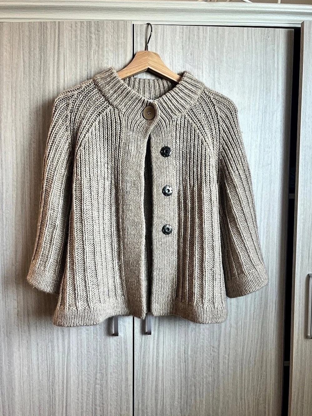 Calvin Klein Ribbed Button Front Cardigan in Brown XS Like New